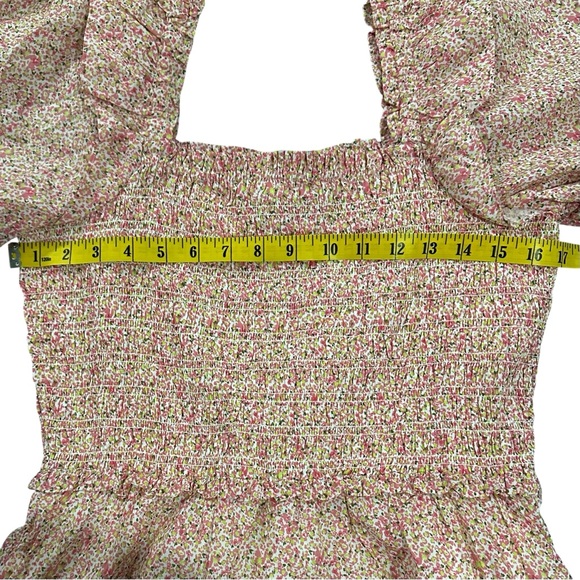 NWT - Vineyard Vines Pink Cotton Silk Floral Smocked Puff‎ Sleeve Dress - Size M - Picture 6 of 10